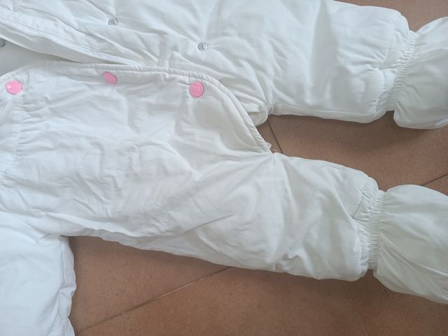 Buzo acolchado para nieve bebé