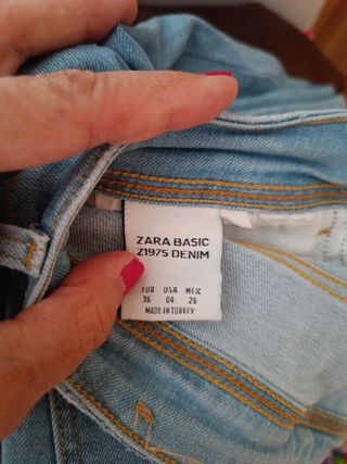 pantalón vaquero Zara