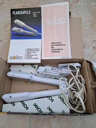 plancha de pelo con accesorios