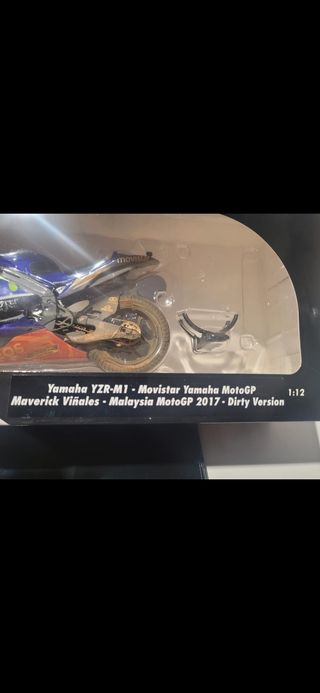 1/12 maqueta Yamaha YZR M1 Maverick