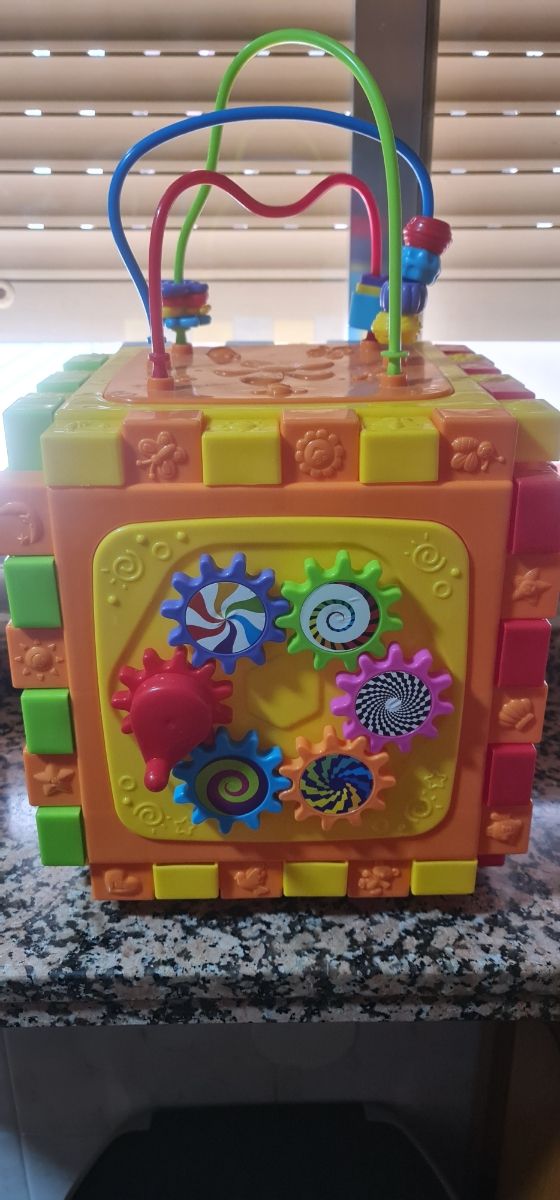 Cubo grande plástico juguete
