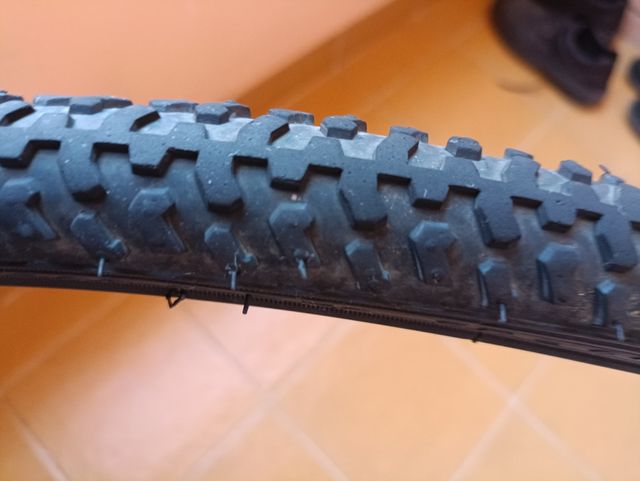 cubierta bicicleta 700x35c