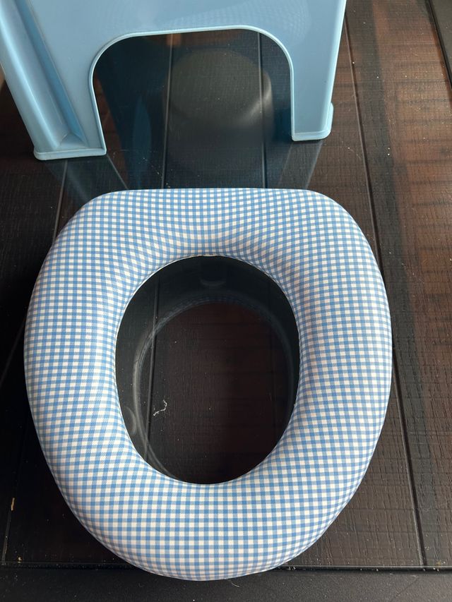 Orinal y adaptador wc niños