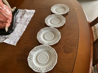 Platos calados de porcelana antigua