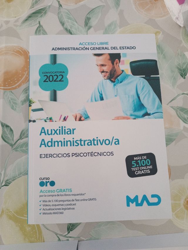 Auxiliar administrativo