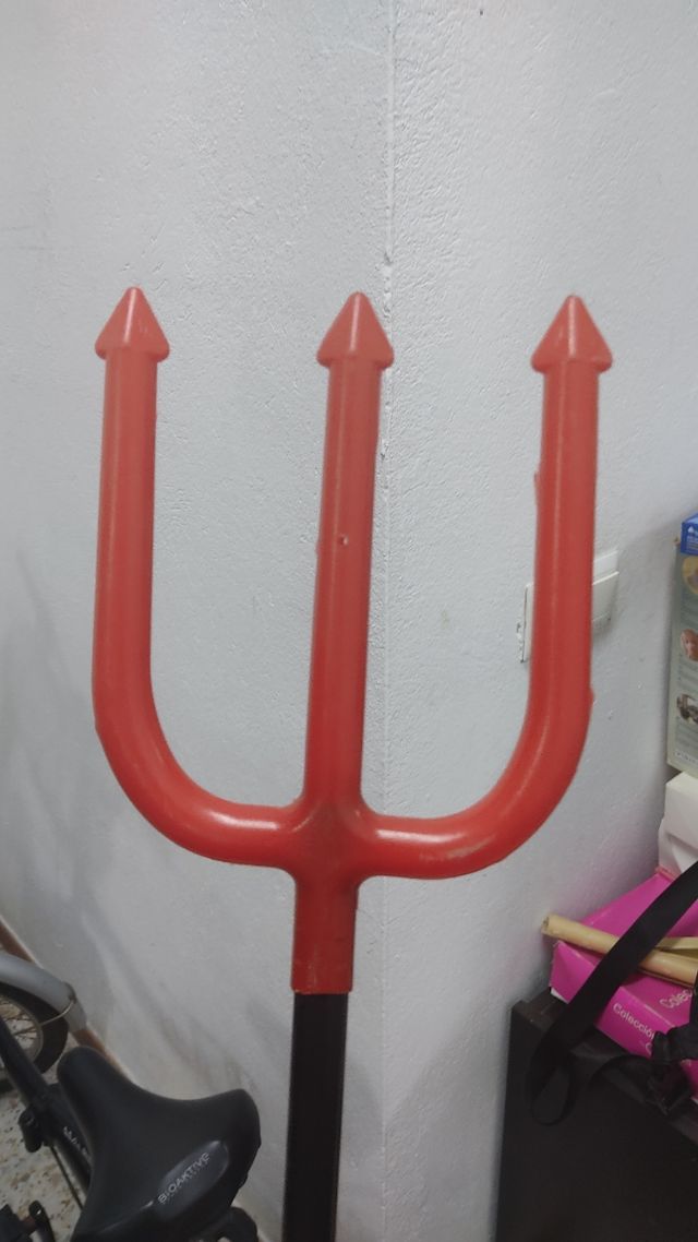 Tridente de diablo disfraz