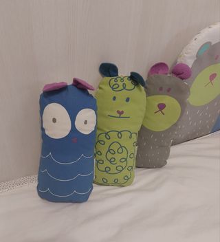 COLCHA,CHICHONERA,COJINES Y +, PETIT PRAIA