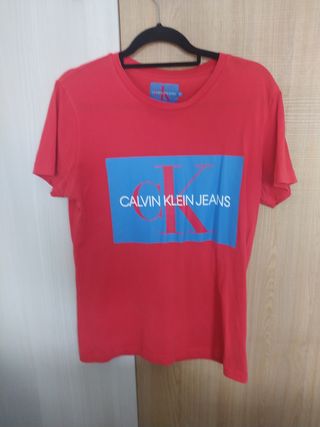 Camiseta Calvin Klein