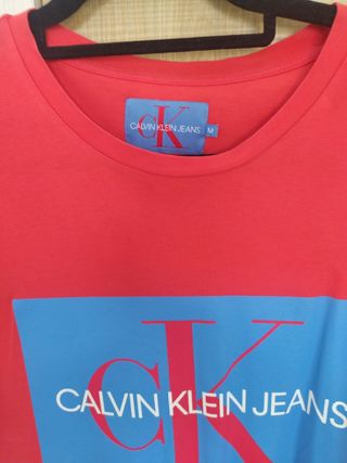 Camiseta Calvin Klein