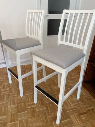 Mesa alta comedor + 2 taburetes