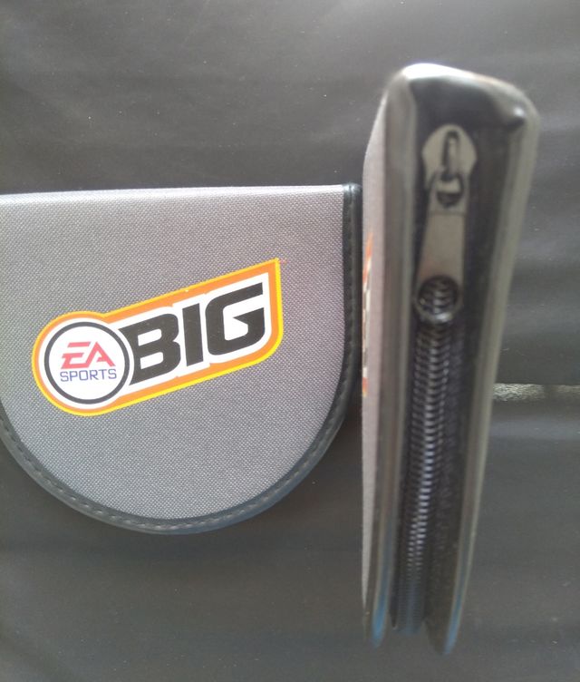 2 estuches porta CD o videojuegos