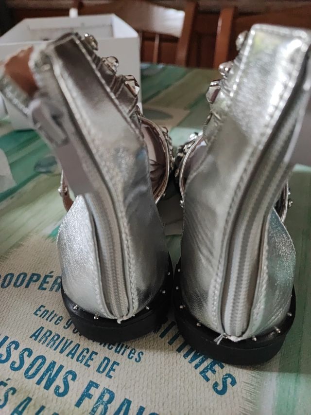 Sandali donna/bambina nuovi 