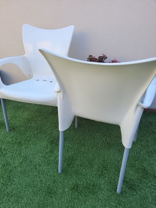 Sillas terraza plástico y aluminio