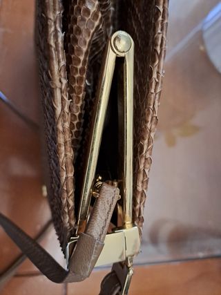 bolso de piel Stuart Weitzman piel de serpiente