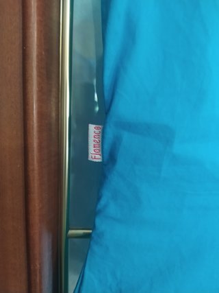 Blusa marca Flamenco. Es de algodón.