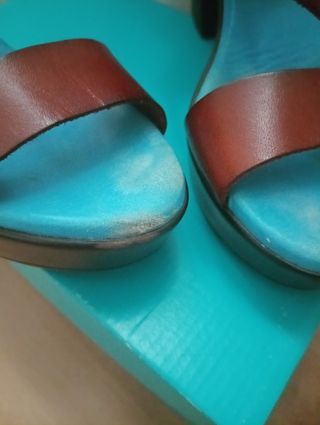 Sandalias mujer de piel.