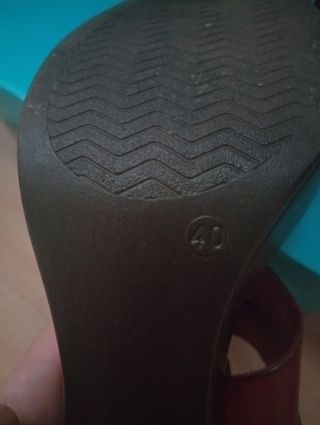 Sandalias mujer de piel.