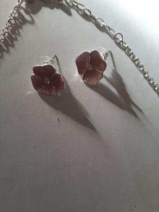 Precioso conjunto joyas fantasía.