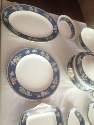 vajilla porcelana inglesa wedgwood 12s. Bone china