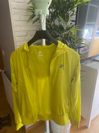 Chaqueta nike