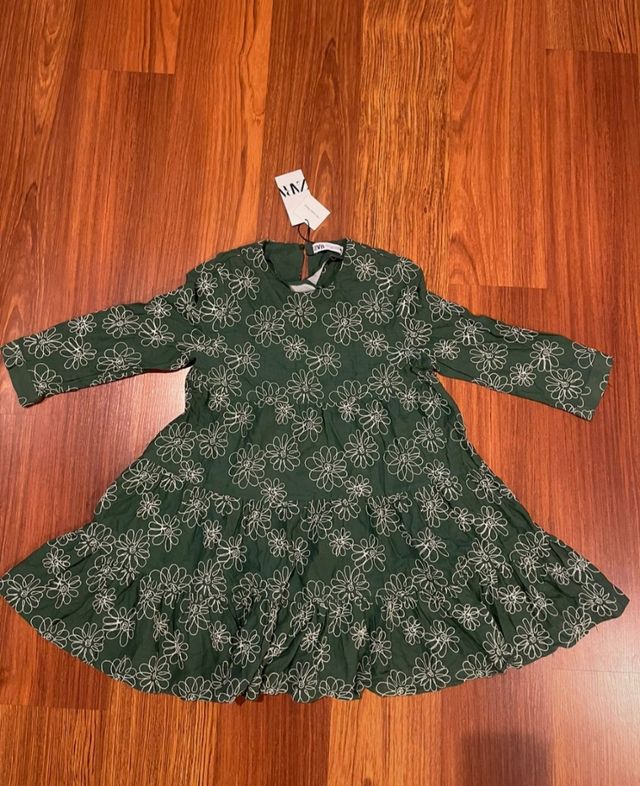 VESTIDO BORDADO ZARA TALLA L  NUEVO CON ETIQUETA