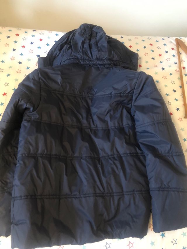 Abrigo escolar azul marino