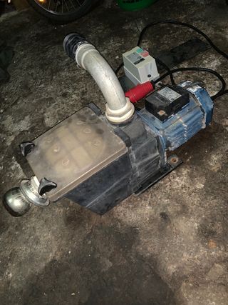 Vendo o cambio x algo de interés bomba