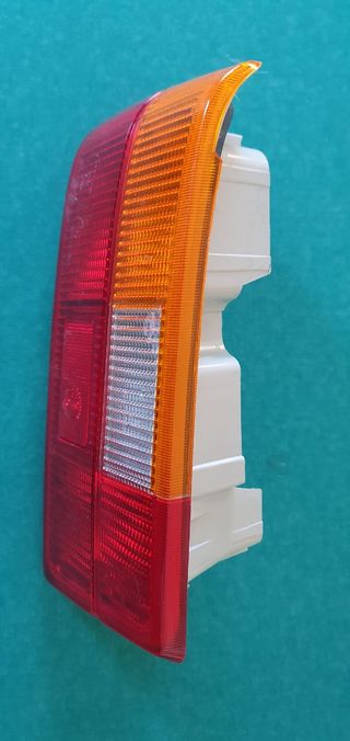 ✅️piloto trasero izquierdo y derecho renault 18