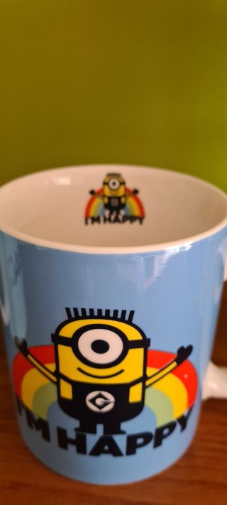 Dos tazas cerámica de los minion.