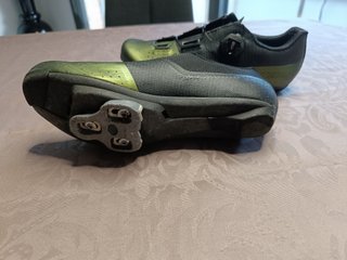 zapatillas fizik R4
