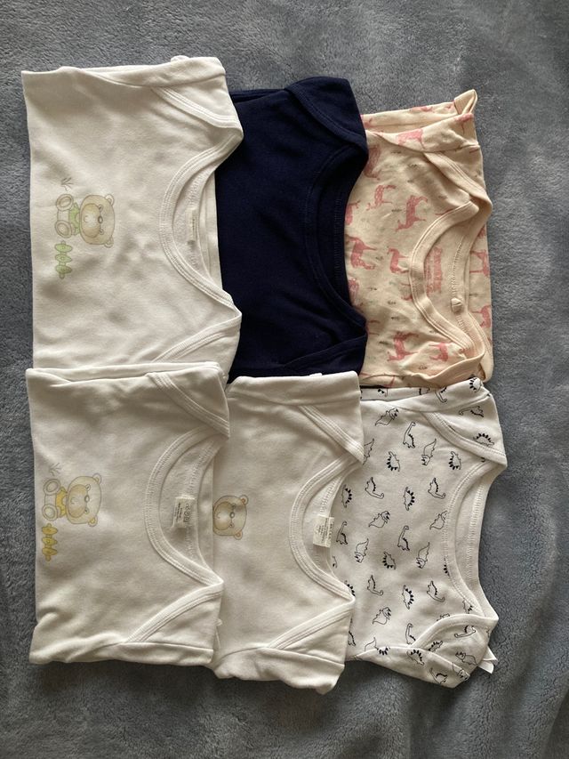 Lote Bodys bebé 18 m
