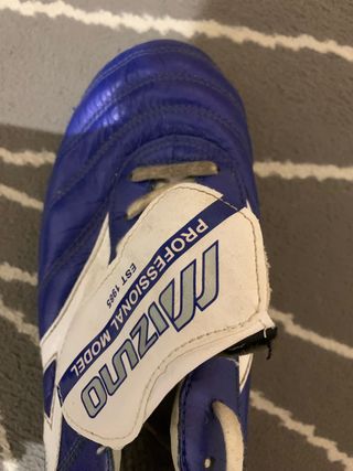 Botas de fútbol Mizuno 