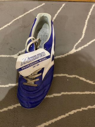 Botas de fútbol Mizuno 