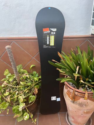 Tabla snowboard a estrenar. Negociable