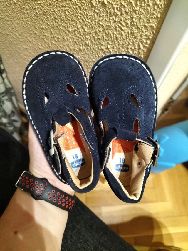 Lote calzado Chicco bebé T18-19-20