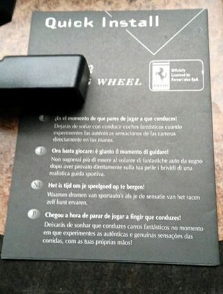 Volante y pedales Ferrari para PlayStation