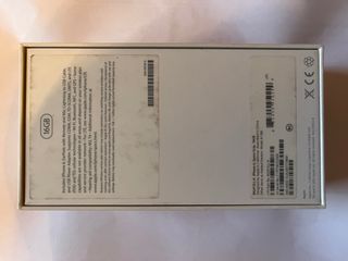 iPhone 6 16GB con funda apple roja