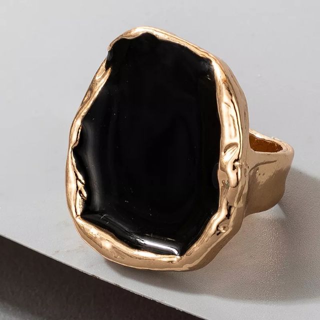 Anello smaltato vintage di lusso