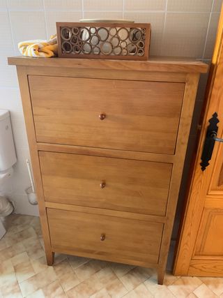 Armario madera maciza