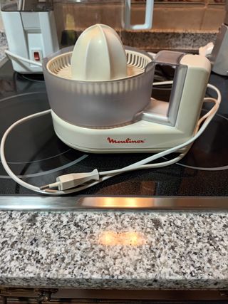 Exprimidor eléctrico Moulinex