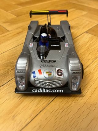COCHE SCALEXTRIC CADILLAC NORTHSTAR