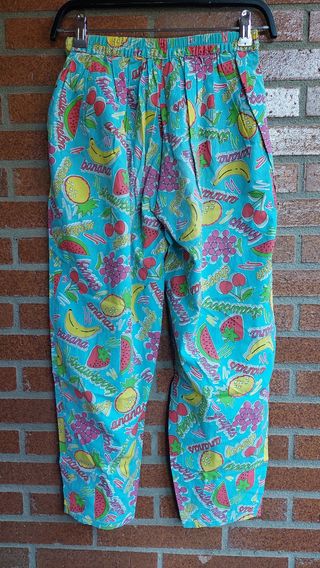 Traje de pantalón y casaca.