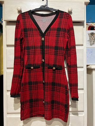 👗 Vestido ajustado cuadros con botón
