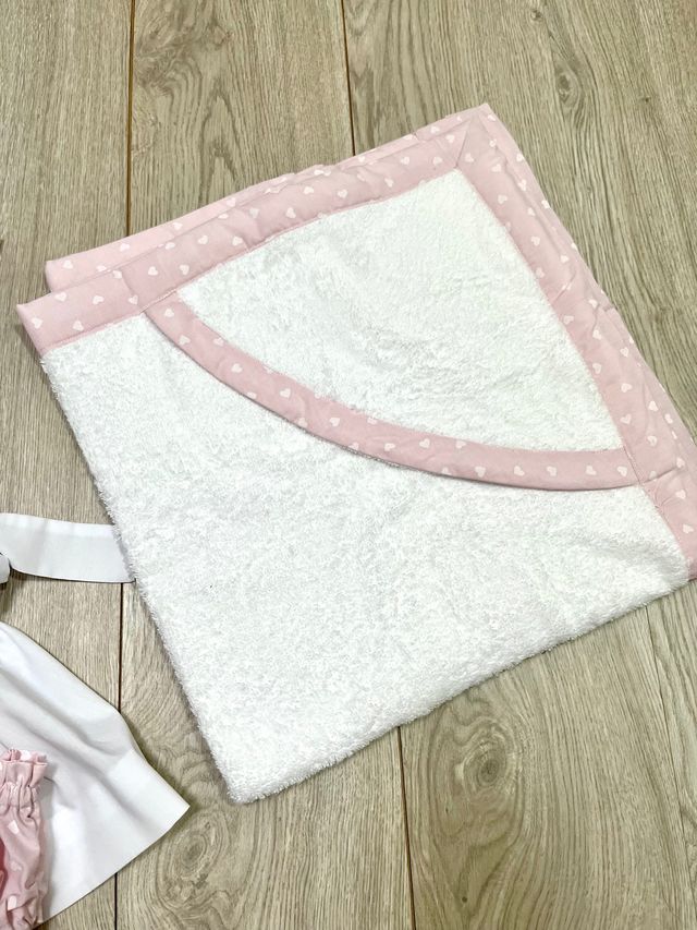 Conjunto de playa bebé : Toalla, vestido, capota