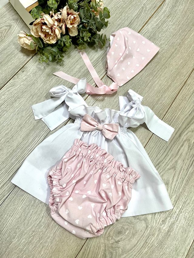 Conjunto de playa bebé : Toalla, vestido, capota