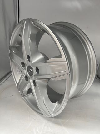 llantas 17 pulg Ssangyon rexton kiron Mercedes G  