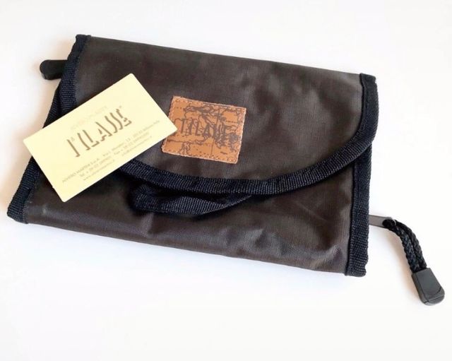 pochette nuova alviero martini