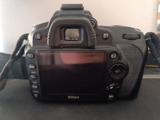 Nikon D90