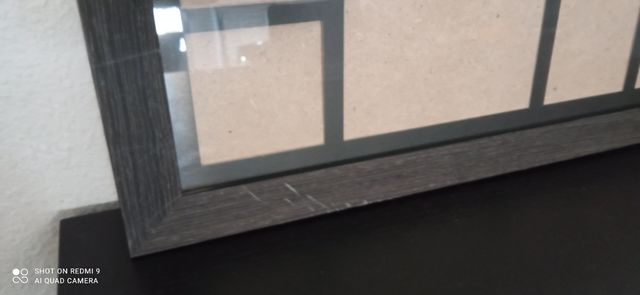 Portafotos de madera para 13 fotos