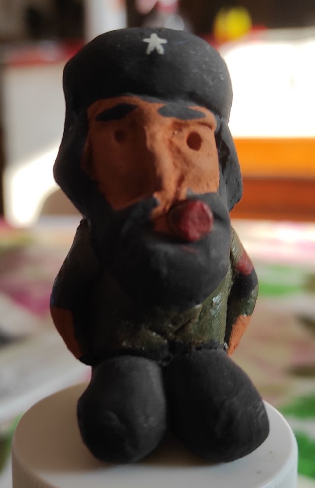Statuetta Che Guevara Terracotta portagioie Rasta